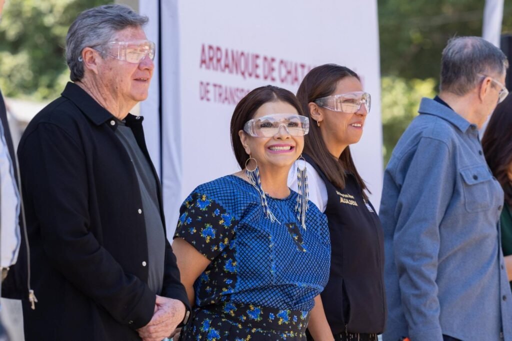 Clara Brugada arranca la chatarrización de microbuses obsoletos y acelera la transición hacia una movilidad eléctrica y segura