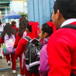 Estudiantes tendrán suspensión de clases y puente largo en marzo