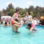 Clara Brugada lleva “la playa” a Iztacalco: inaugura el Santo Chapuzón gratuito para familias en CDMX