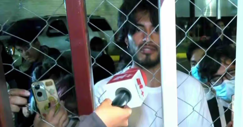 Estudiantes del IPN mantienen paro y toma de Canal Once en CDMX