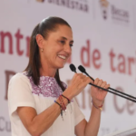 Sheinbaum defiende la educación pública y destaca su papel en el desarrollo social