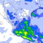 Lluvias intensas en CDMX: familias ajustan su día a día ante el temporal