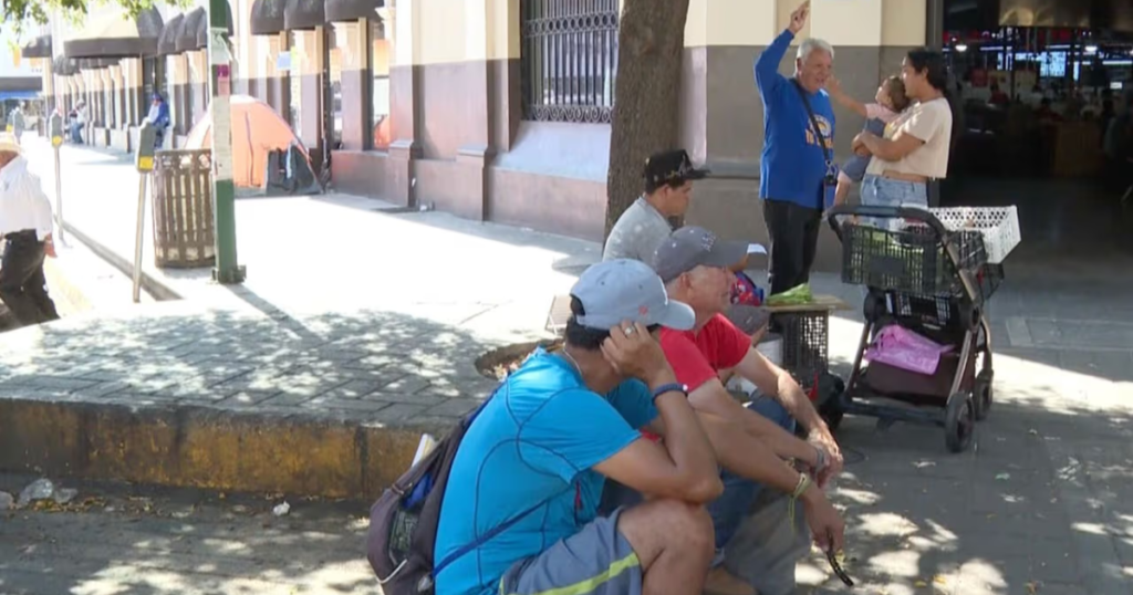 Recomiendan protegerse ante el calor intenso en Hermosillo