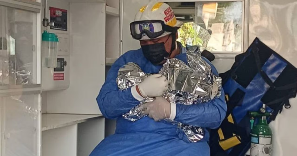 Paramédicos reciben a un bebé en pleno Día del Padre y conmueven a Altamira