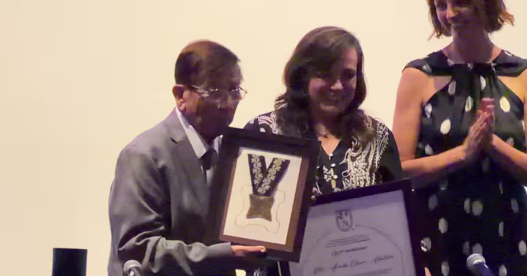 Reconocen a Aurelio Olvera por su legado artístico y educativo en Querétaro