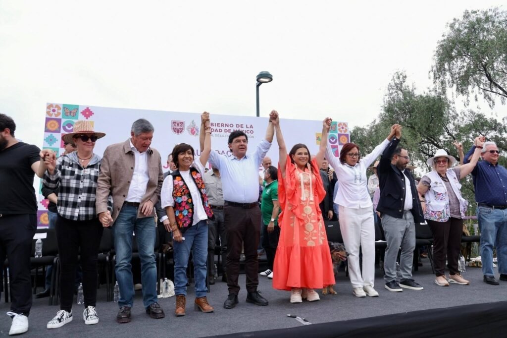 Clara Brugada inaugura el Jardín Flotante Tlallipan, un nuevo espacio verde para la transformación urbana de la Ciudad de México