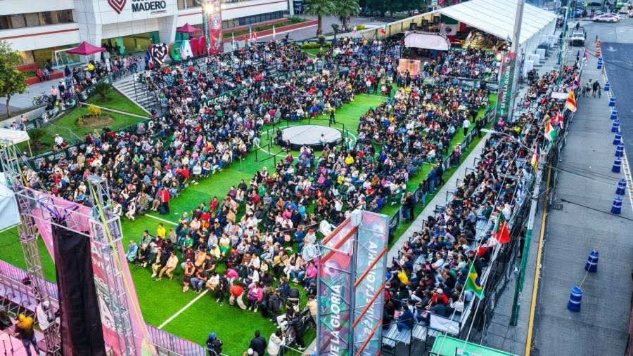Más de 600 mil personas disfrutan la fiesta futbolera en los festivales de la Ciudad de México