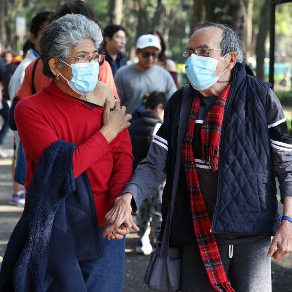 COVID-19 sigue presente en México: suman 21 fallecimientos y más de 700 casos en 2026