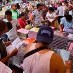 Regreso a clases cuesta más: familias buscan ahorrar en Mesones