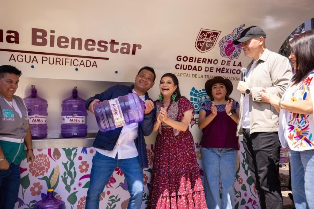 Clara Brugada impulsa Agua Bienestar: 1.1 millones de garrafones entregados a familias de la Ciudad de México