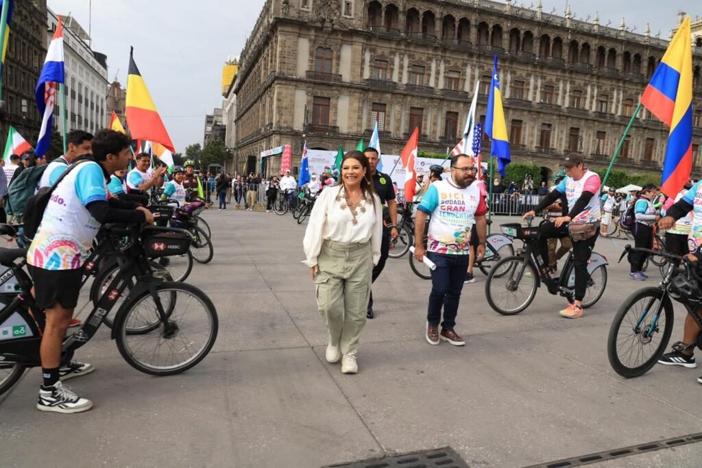 Clara Brugada impulsa la movilidad sustentable con 32 kilómetros de la ciclovía La Gran Tenochtitlan