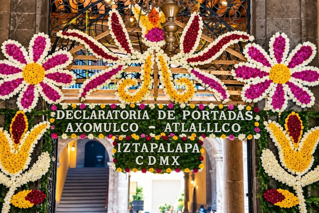 Iztapalapa preserva una tradición ancestral: sus portadas florales ya son patrimonio de la CDMX