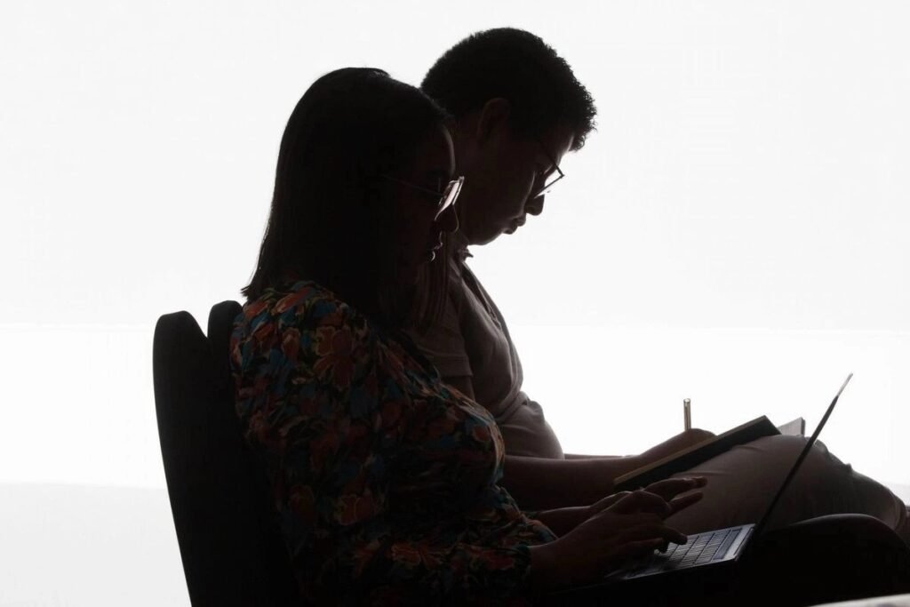 ¿Le confiarías tu salud mental a una IA? 4 de cada 10 mexicanos dicen confiar más en estas herramientas